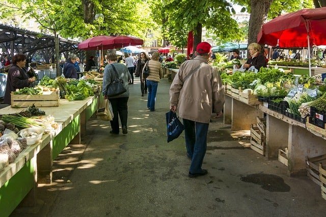 market-1558658_640